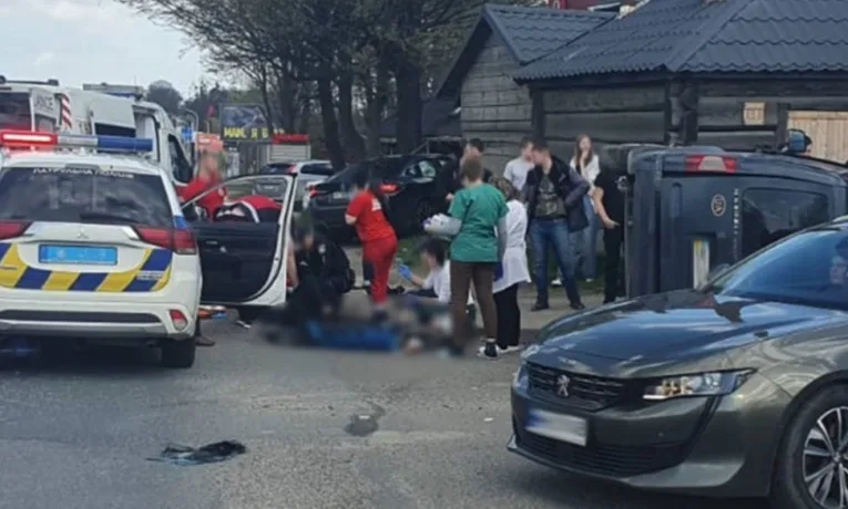 У ДТП на Львівщині четверо людей отримали травми