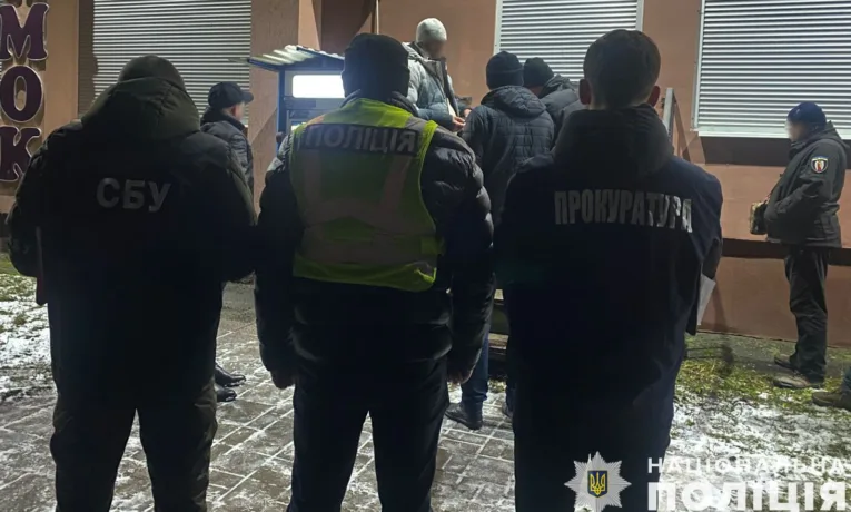 На Львівщині судитимуть зловмисника, який оформляв за $2,5 тисячі фіктивну інваліздність військовозобов’язаним