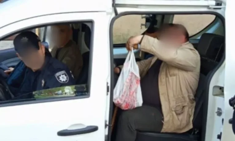 Бійка у центрі Львова: поліцейські встановили особи причетних чоловіків