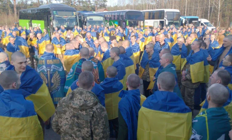 З російського полону повернулося троє військових зі Львівщини