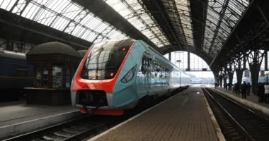 Укрзалізниця вводить щогодинні потяги між Києвом і Львовом