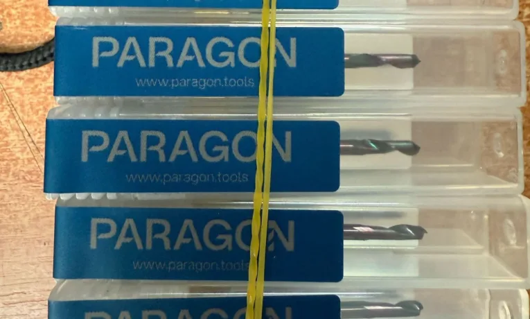 Львівські митники виявили незадекларовані медичні інструменти і запчастини до авто вартістю понад 600 тис. гривень