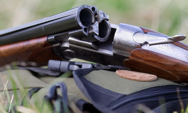 Конфлікт між водієм та мешканцем Львівщини завершився стріляниною з мисливської рушниці