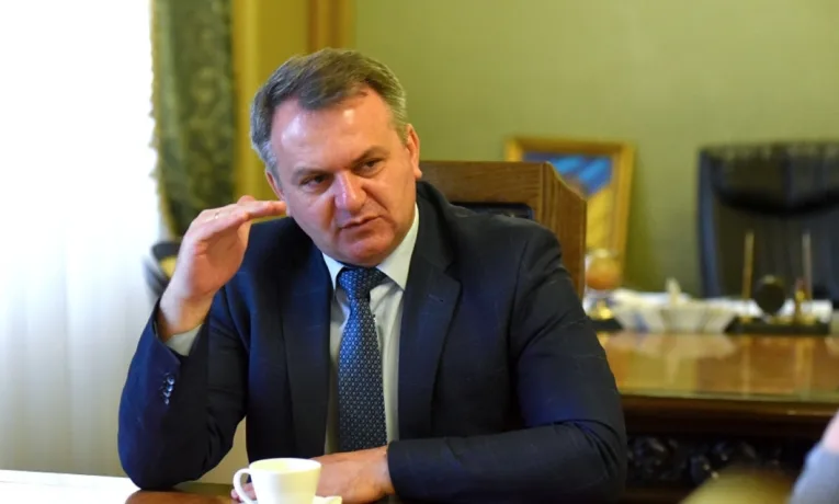 Олег Синютка