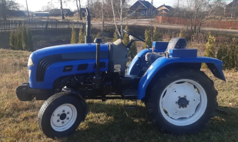 На Львівщині трирічний хлопчик упав з трактора і потрапив під його колесо