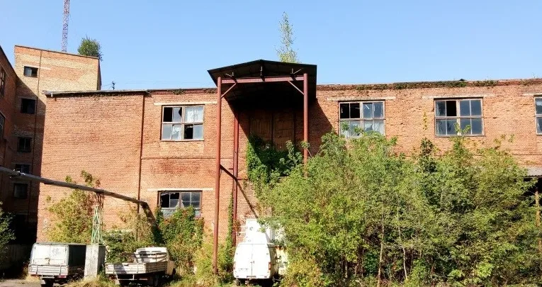 У Львові за 57,6 млн грн продали склади бізнесмена Олега Бахматюка, який перебуває у розшуку