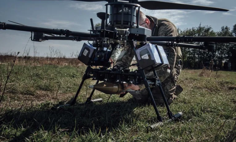 На Львівщині прикордонник вкрав гексакоптер Vampire, намагаючись його продати