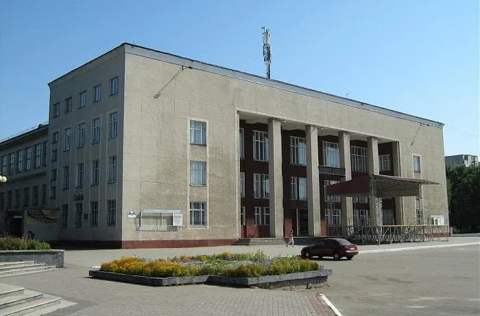 На Львівщині після втручання прокуратури розірвали угоду на ремонт народного дому на майже 15,5 млн грн