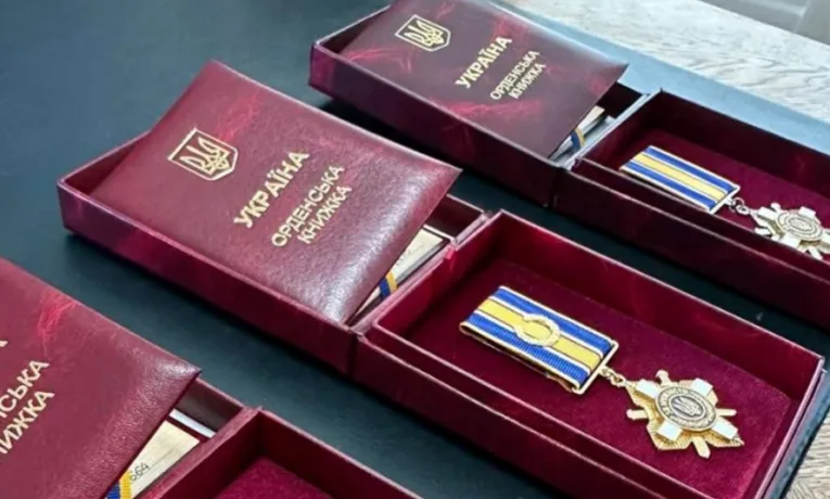 Президент посмертно нагородив дев’ятьох військових з Яворівського району Львівщини