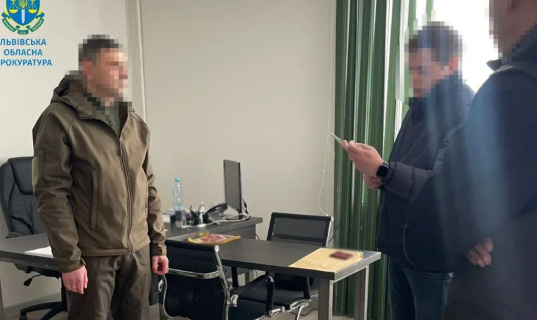 На Львівщині податківці організували бізнес з оформлення фіктивної інвалідності для ухилянтів