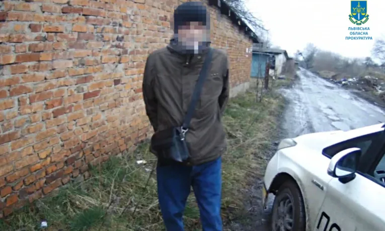 Львівський суд ув’язнив на понад 7 років 38-річного рецидивіста