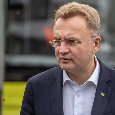 Продовження скандалу з “екстренкою”: Садовий хоче перевірити статистику госпіталізації пацієнтів Львова