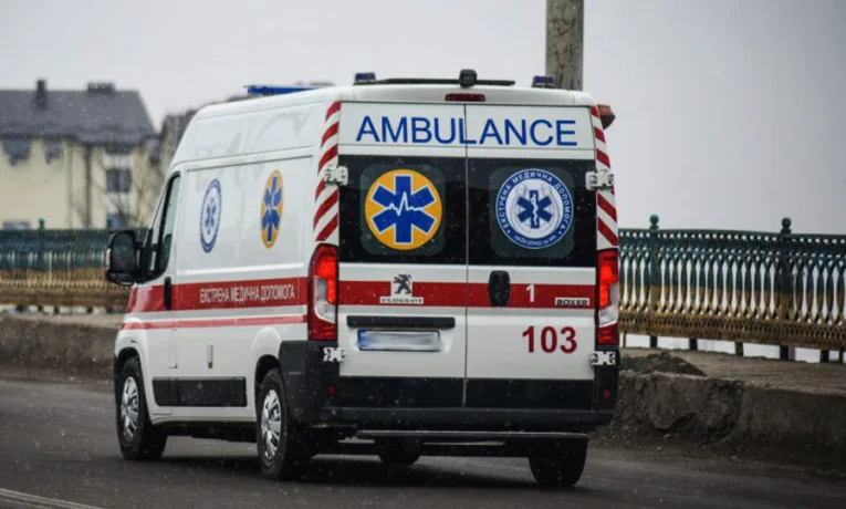 На Львівщині двох чоловіків вразило струмом: один з них загинув