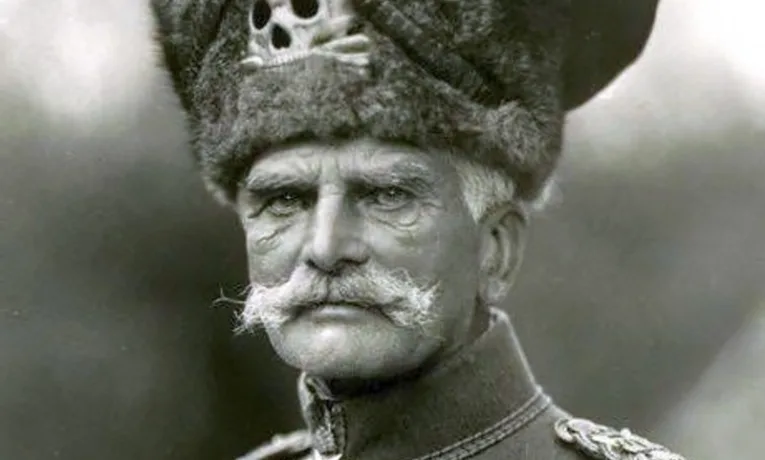 Фельдмаршал, який вигнав російські війська зі Львова і з Галичини…