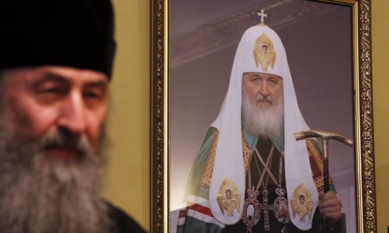 Перевірка УПЦ (МП): переслідування віруючих чи боротьба із російським впливом?