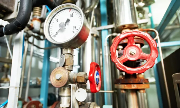 У Залізничному районі Львова розпочали гідравлічні випробування