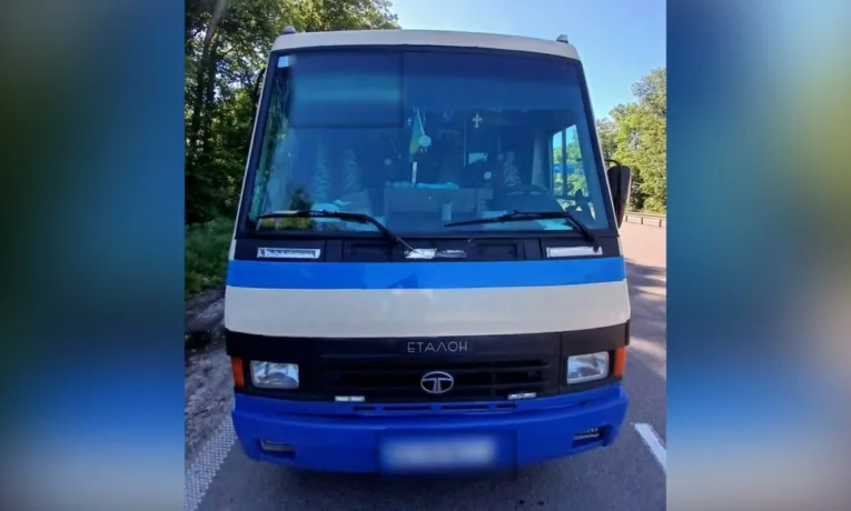 На Львівщині патрульні зупинили нетверезого водія автобуса