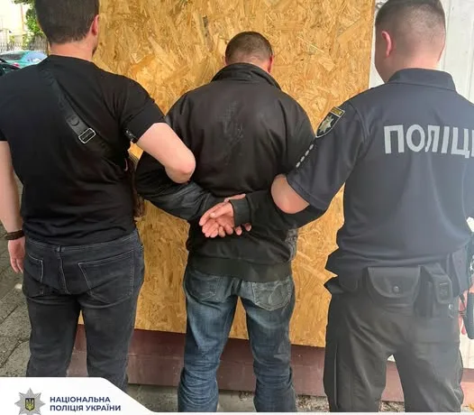 35-річний львів’янин торгував боєприпасами