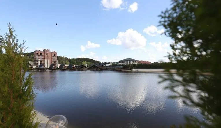 Безкоштовний пляж: 16 червня в Брюховичах планують відкрити купальний сезон