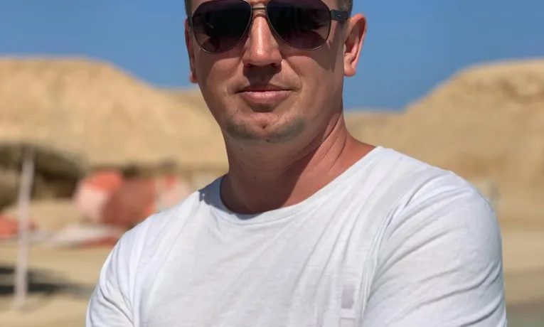 СБУ затримала на хабарі 1000 доларів депутата Славської селищної ради