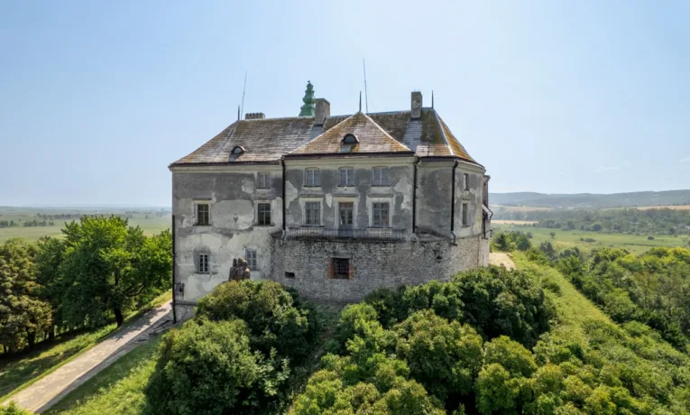 Олеський замок внесуть до Державного реєстру нерухомих пам’яток України