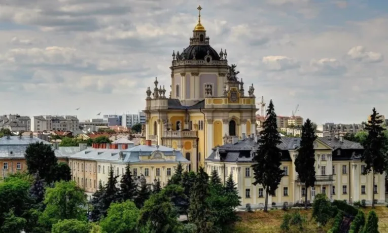 Львівська архієпархія УГКЦ не зможе забронювати частину священників