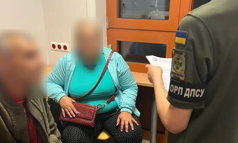 На кордоні з Польщею прикордонники викрили два фіктивні подружжя