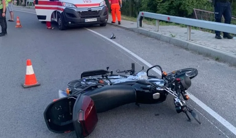 Внаслідок трьох ДТП із мотоциклами на Львівщині загинуло двоє людей