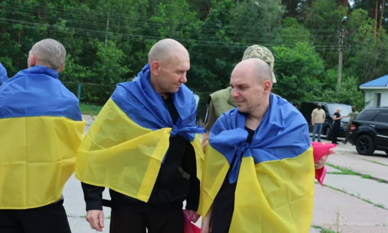 З російського полону повернули трьох жителів Львівщини