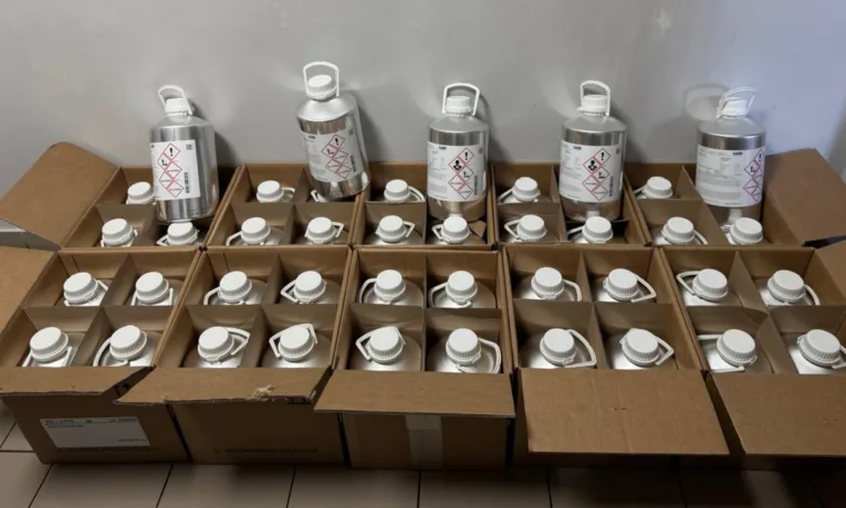 «Парфумер» із Коломиї: львівські митники зупинили контрабанду вартістю понад 800 тис. гривень