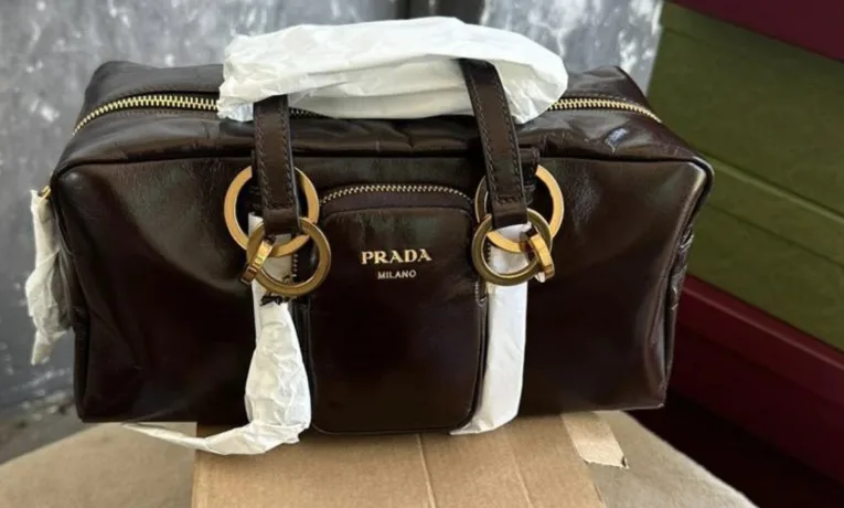 Львівські митники викрили мільйонну контрабанду брендових речей під виглядом секонд-хенду