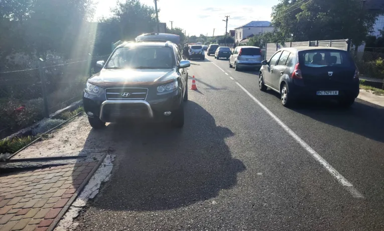 Троє травмованих внаслідок ДТП у Львівському районі