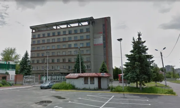 Детективи НАБУ провели обшуки у львівській компанії-імпортері дронів