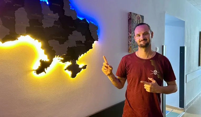 Львівські хірурги видалили грижу 36-річному французу, який приїхав на операцію з Гондурасу