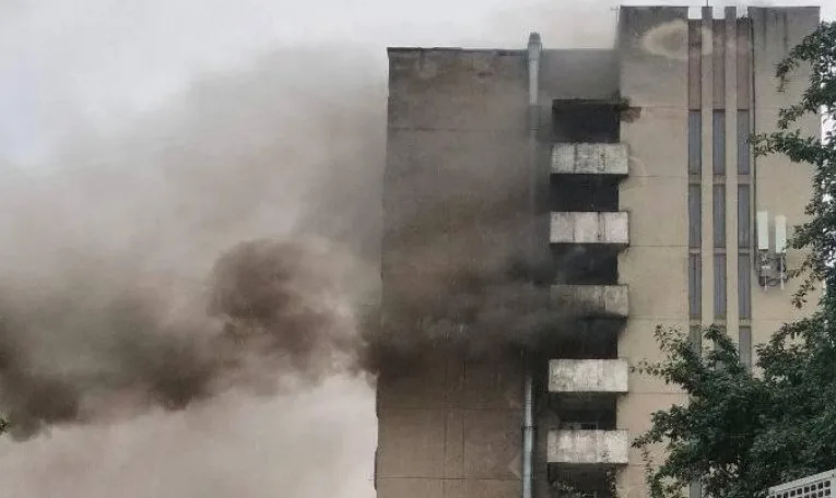 У Львові сталася пожежа в готелі “Власта”, 15 людей евакуювали