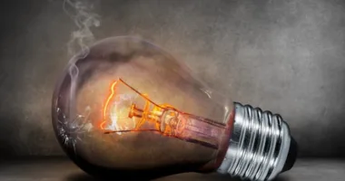 На Львівщині 21 листопада діють графіки вимкнення світла