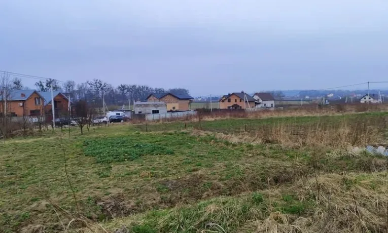 Львівська міськрада продає землі під готель і ТРЦ поблизу міжнародної траси