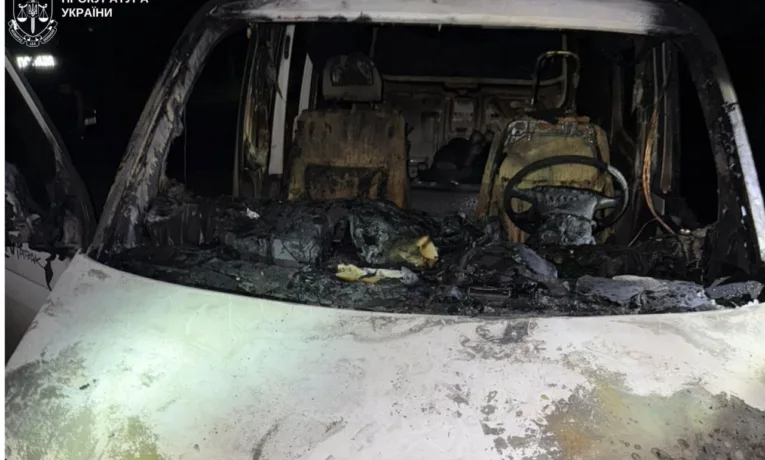 Львів’янин спалив авто чоловіка через ревнощі