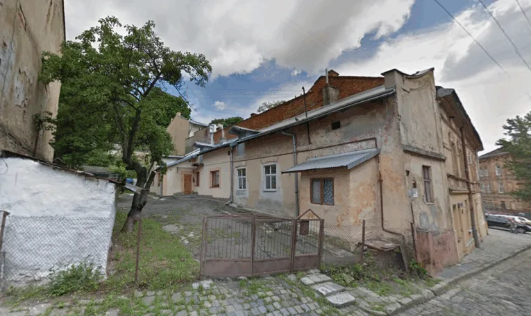 У Львові в зоні ЮНЕСКО на місці одноповерхівки зведуть багатоквартирний будинок