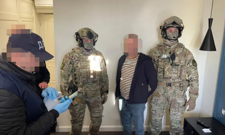 На Львівщині групу чоловіків судитимуть за контрабанду наркотиків