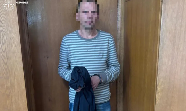 На Львівщині чоловік накинувся з ножем на перехожого через зауваження