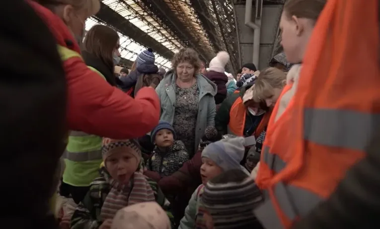 На Львівщині три роки утримували евакуйованих дітей із запорізького дитбудинку «Сонечко», поки вихователі отримували зарплати в Запоріжжі