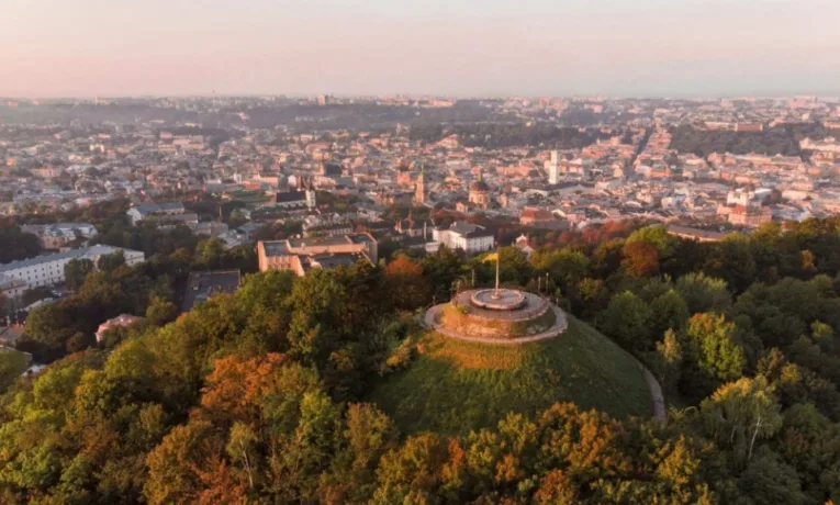 У Львові за 1 млн грн планують реконструкцію оглядового майданчика на Високому замку