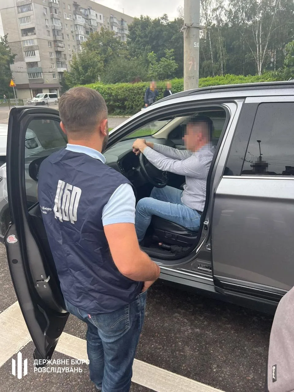 Колишнього керівника відділу державної виконавчої служби на Львівщині засуджено до 5 років ув’язнення