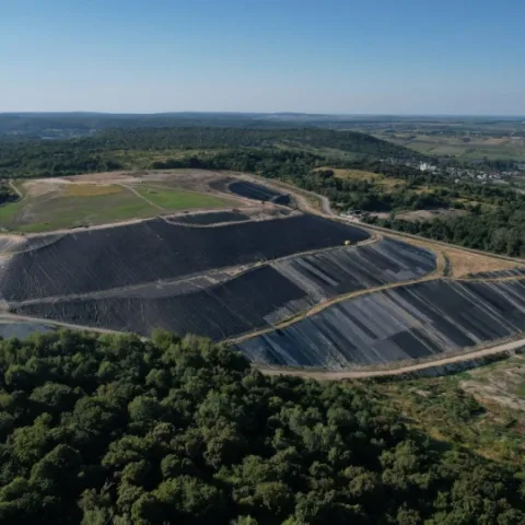 Суд надав слідчим доступ до документів у справі щодо можливих зловживань під час рекультивації Грибовицького полігону