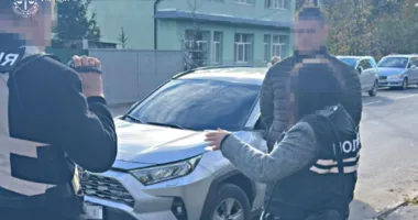 Посадовця Дрогобицької РВА підозрюють у масштабному земельному шахрайстві та використанні підроблених документів