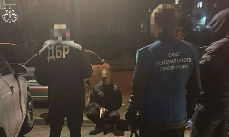 Прокурора, спійманого на хабарі у Львові, звільнять з посади