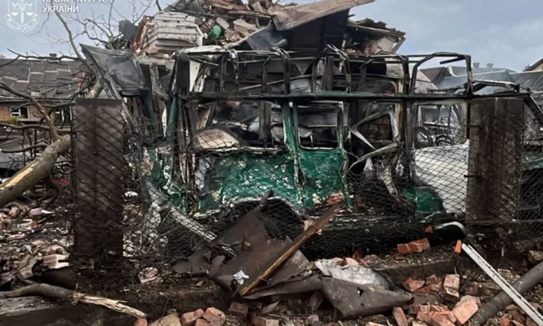 У Львові 57 мешканців подали заяви на компенсацію за пошкоджене житло після обстрілу