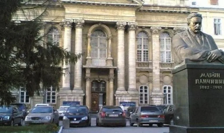 Львівську обласну лікарню приєднали до національного медичного університету