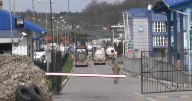 Технічний збій у польських пунктах пропуску на кордоні з Львівщиною та Волинню